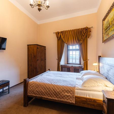 Aparthotel Zamek Czocha Leśna Esterno foto