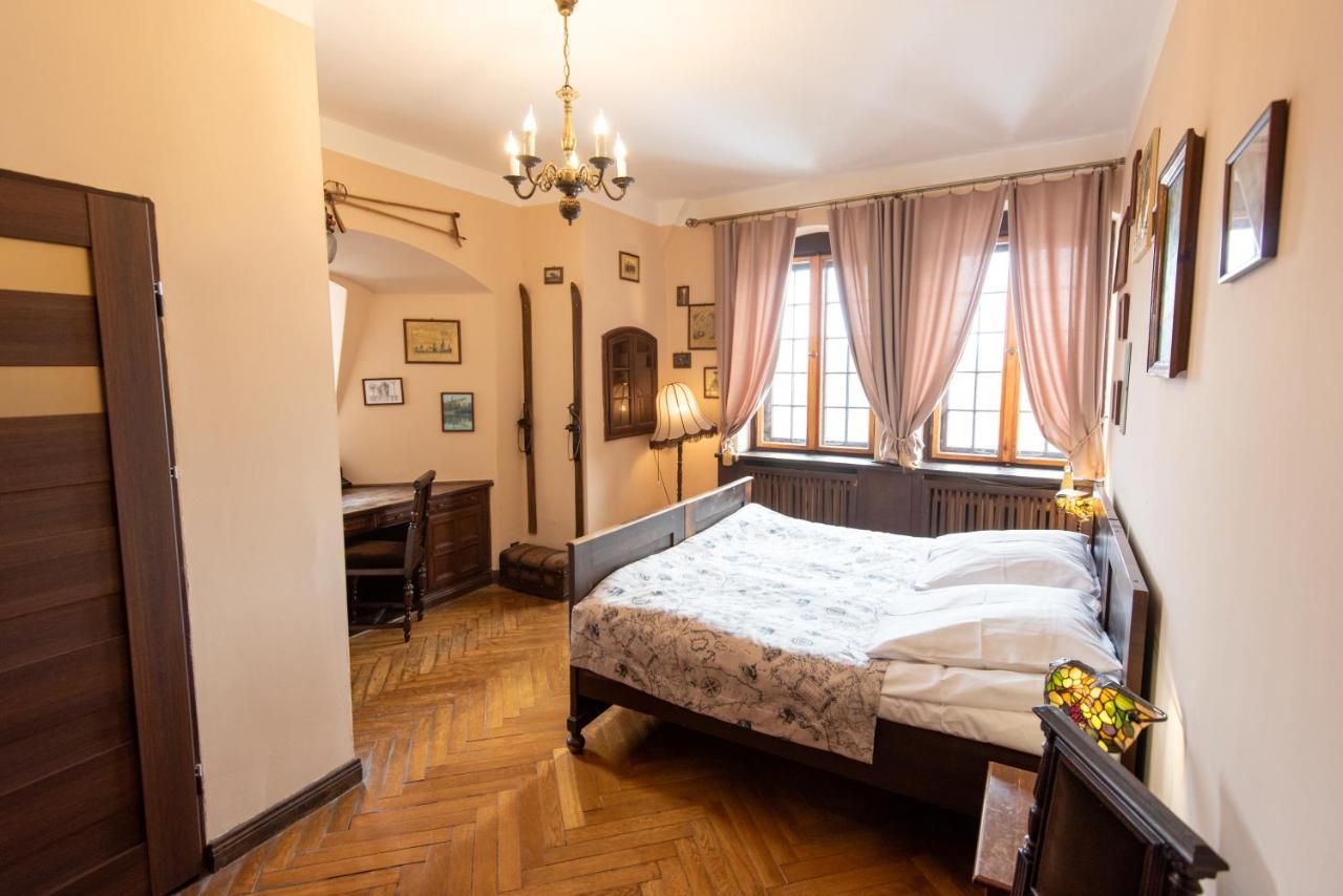 Aparthotel Zamek Czocha Leśna Esterno foto