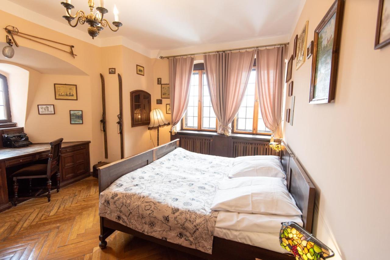 Aparthotel Zamek Czocha Leśna Esterno foto