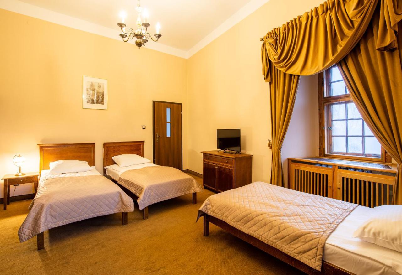Aparthotel Zamek Czocha Leśna Esterno foto