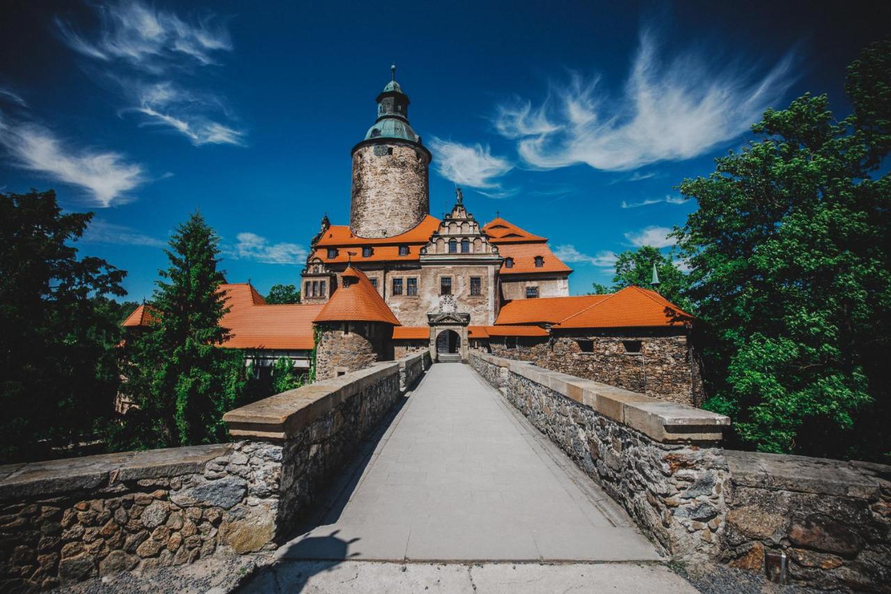 Aparthotel Zamek Czocha Leśna Esterno foto