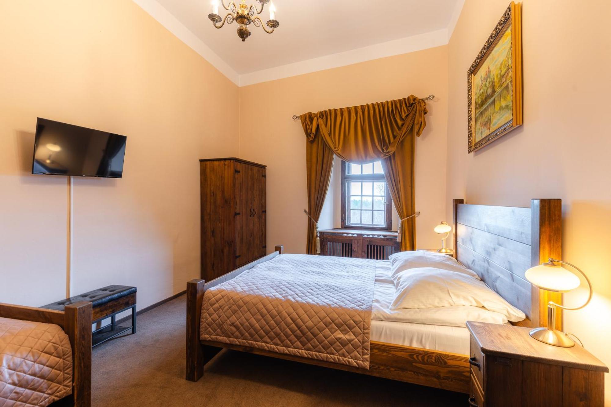 Aparthotel Zamek Czocha Leśna Esterno foto