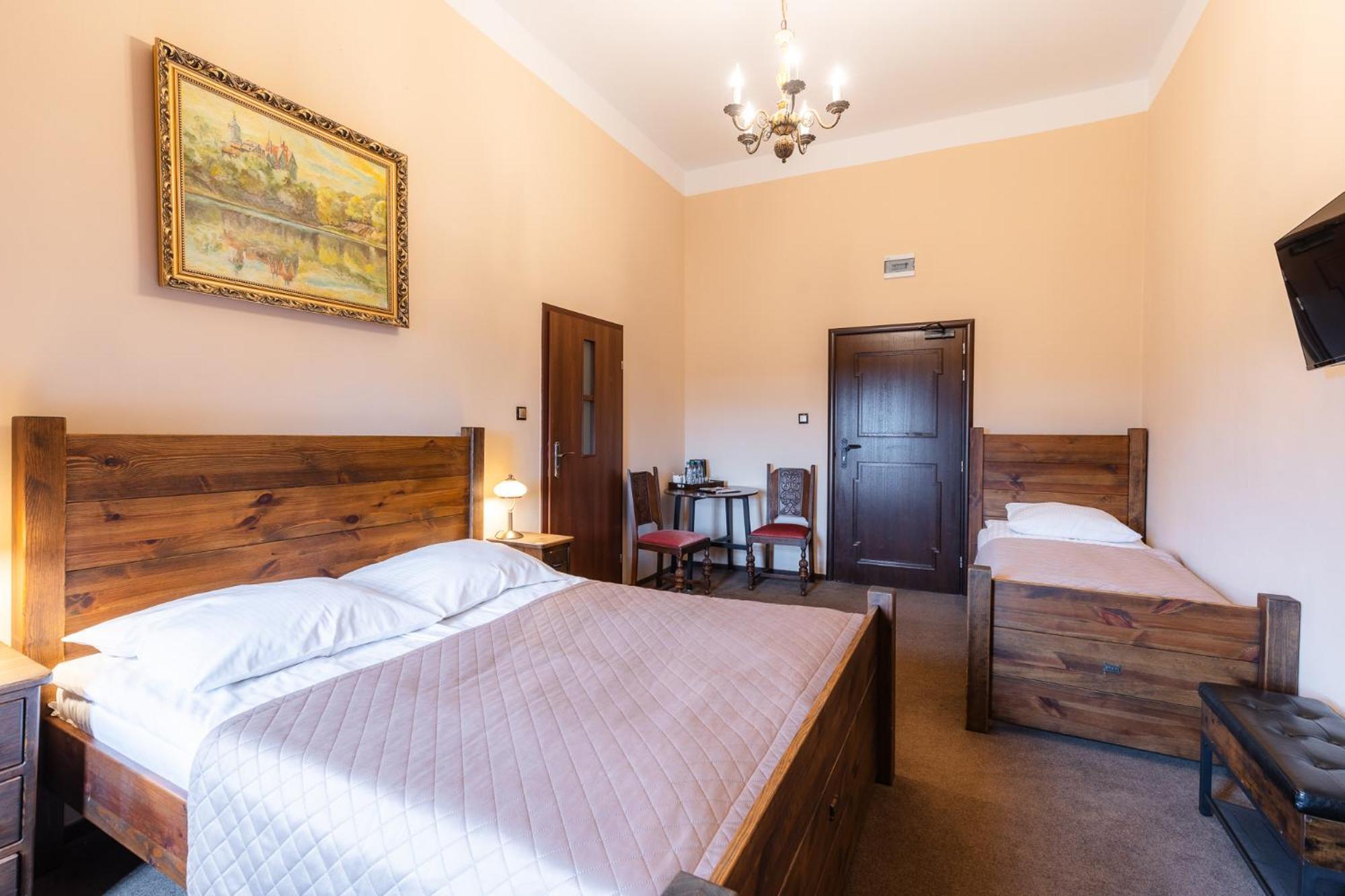Aparthotel Zamek Czocha Leśna Esterno foto