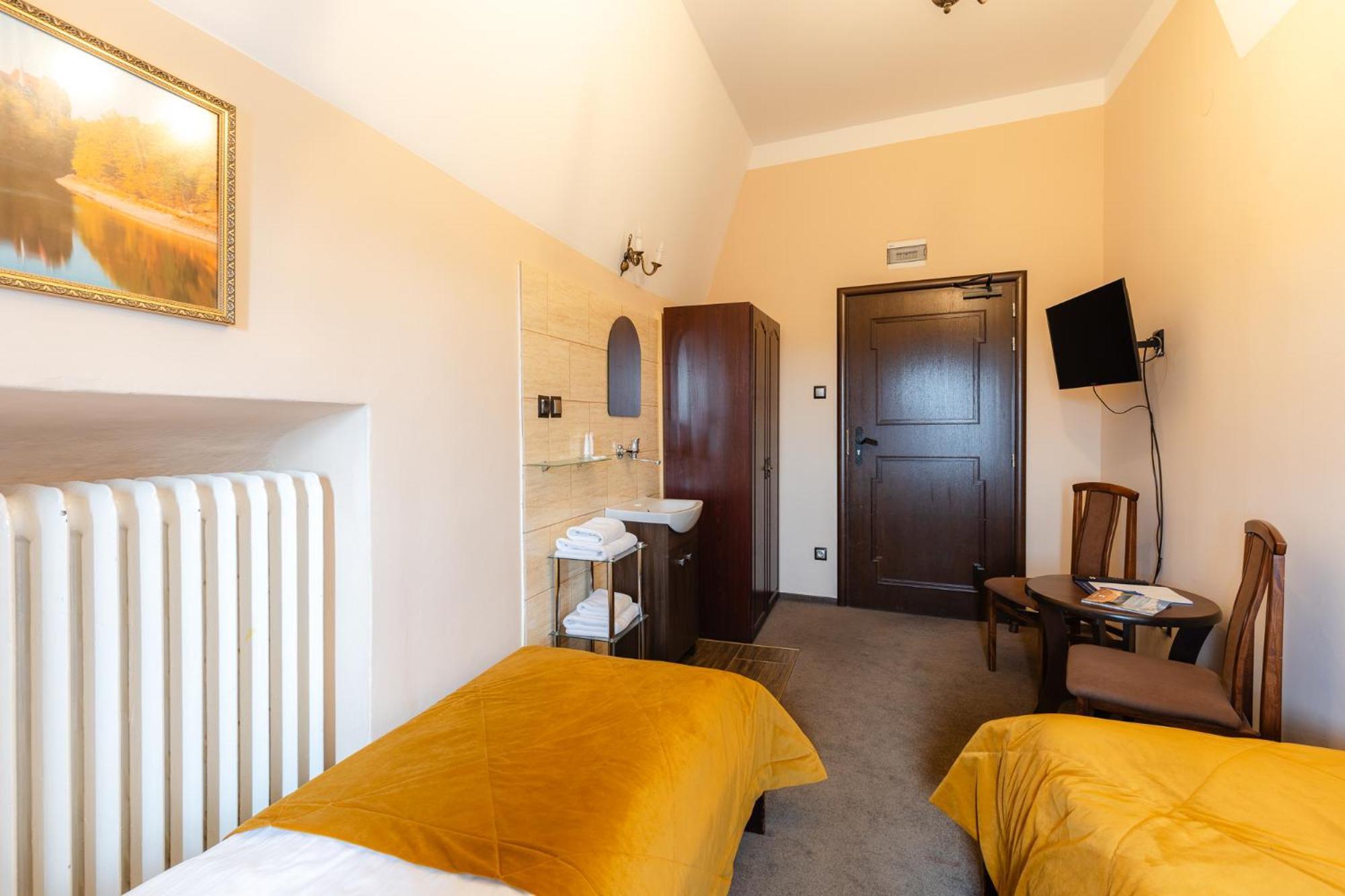 Aparthotel Zamek Czocha Leśna Esterno foto