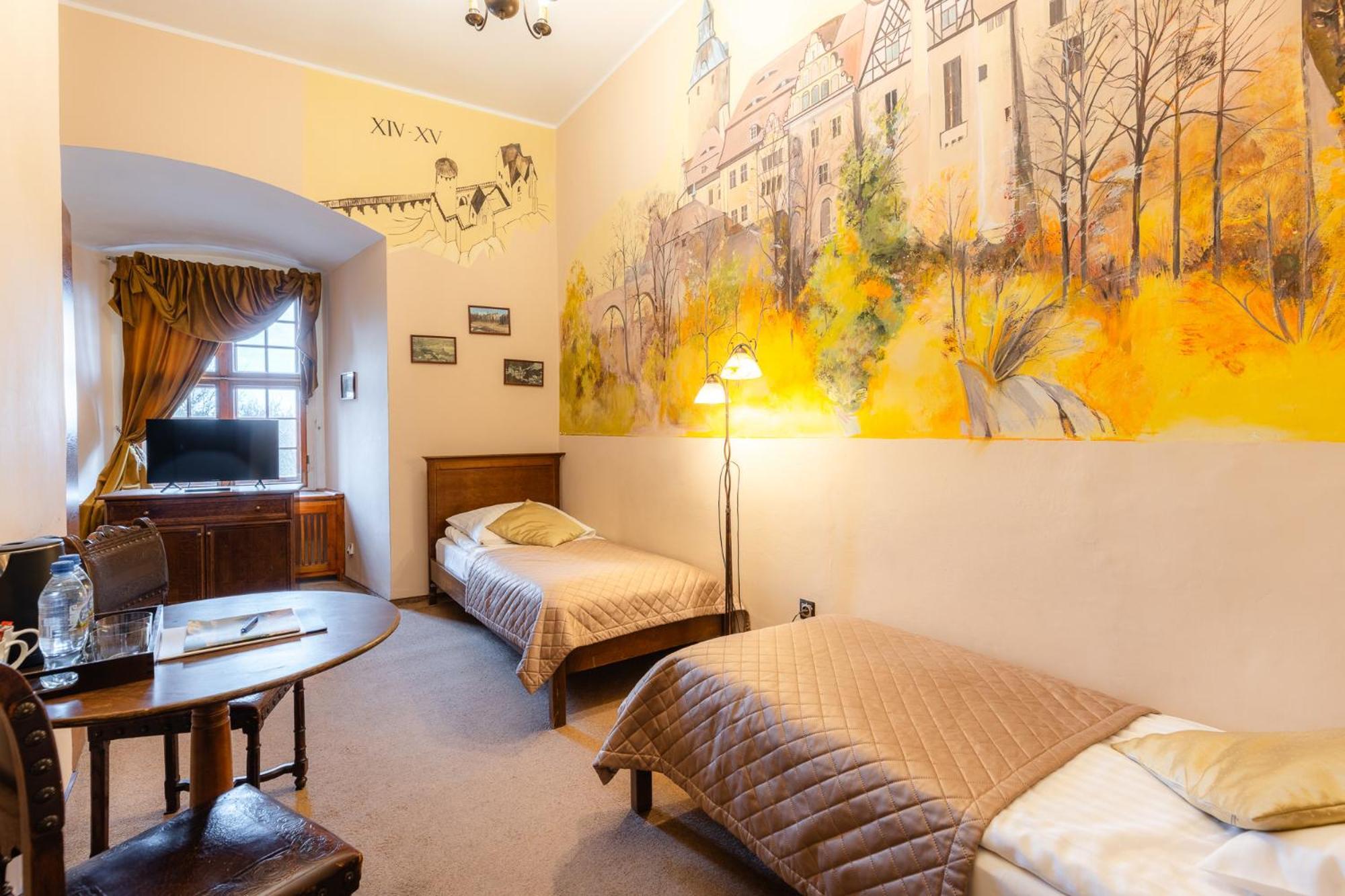 Aparthotel Zamek Czocha Leśna Esterno foto