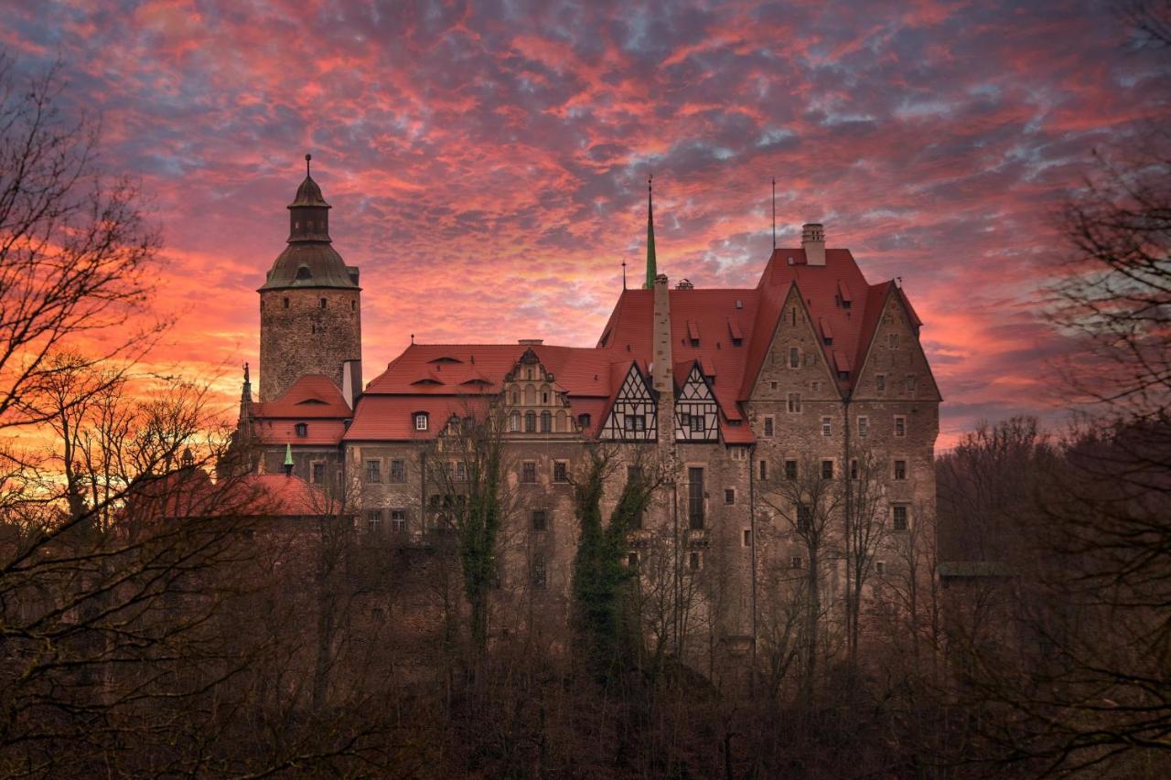 Aparthotel Zamek Czocha Leśna Esterno foto